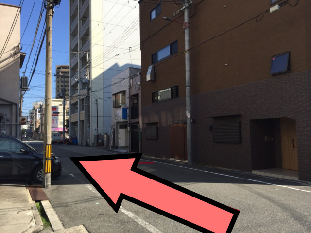 １１. 曲がると右手にいちる整体院が見えてきます。  【大阪環状線】 玉造駅を出て徒歩３分のアクセス